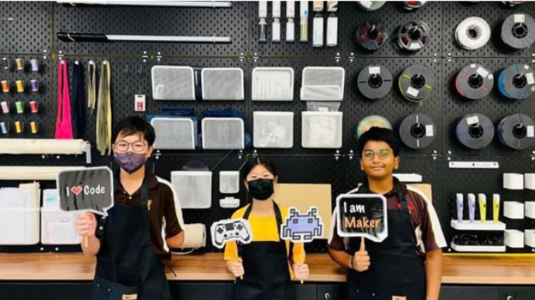 iSTEM (Maker)